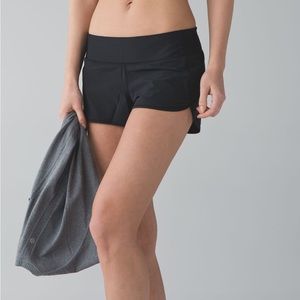 Lulu lemon speed up shorts 2.5 Black